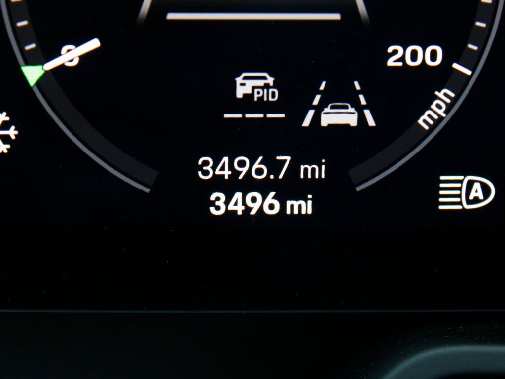 Used 2024 Porsche 911 Carrera 4 image 21