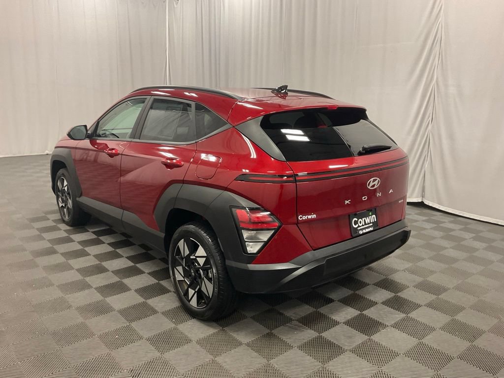 Used 2025 Hyundai Kona SEL AWD/4WD image 8