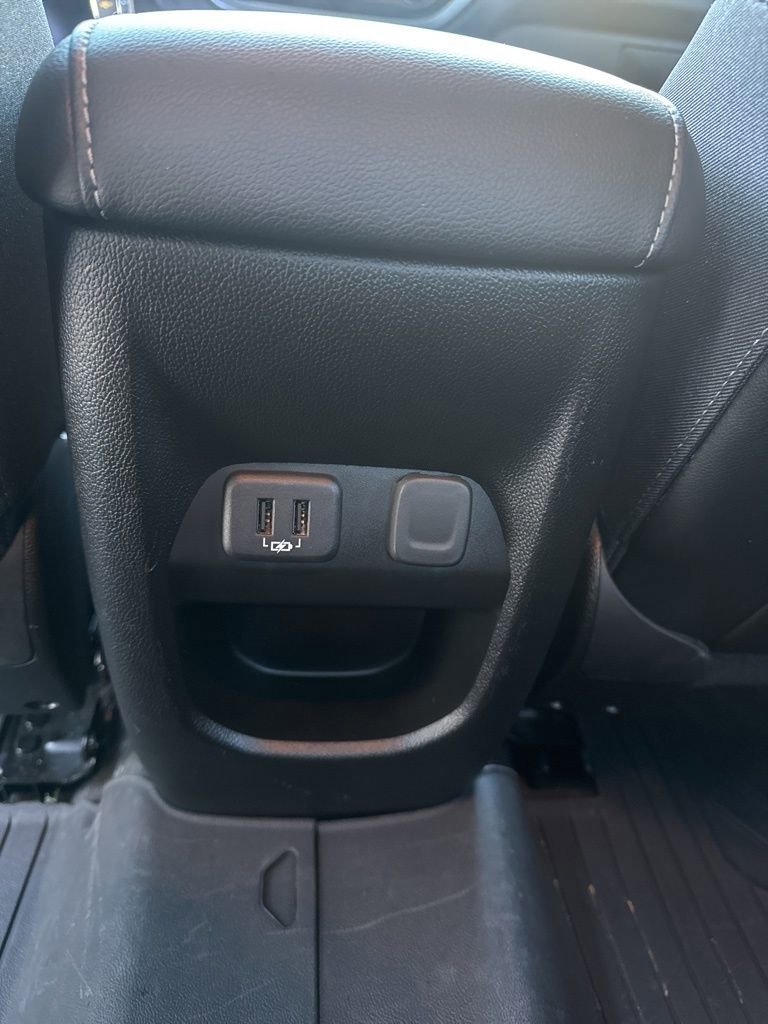 Used 2022 Chevrolet Colorado ZR2 w/ ZR2 Midnight Special Edition image 20