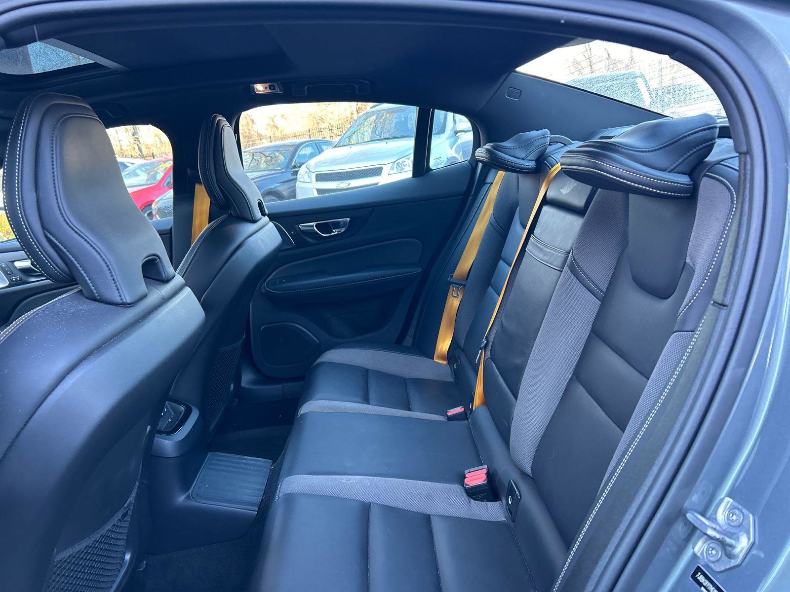 Used 2021 Volvo S60 T8 Polestar w/ Protection Package image 24