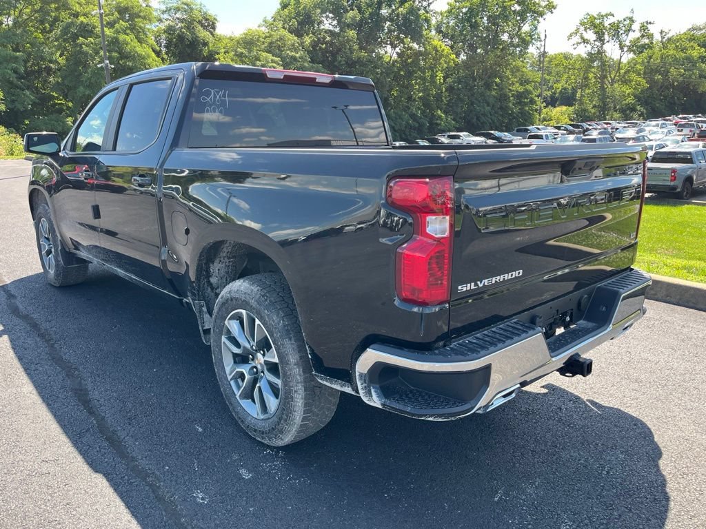 New 2026 Chevrolet Silverado 1500 LT w/ Z71 Off-Road Package AWD/4WD image 4