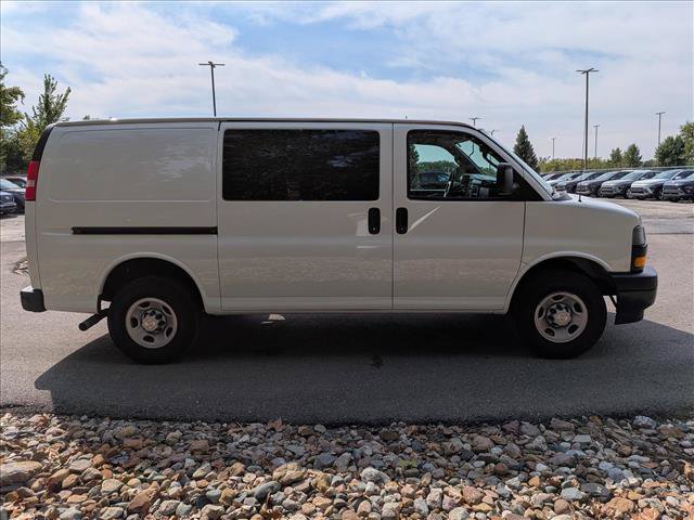 Used 2023 Chevrolet Express 2500 w/ Driver Convenience Package RWD image 6