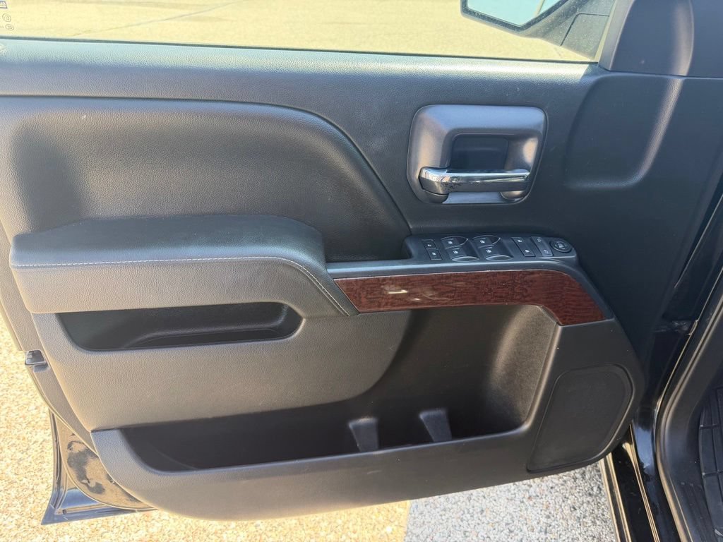 Used 2018 GMC Sierra 1500 SLE w/ SLE Value Package AWD/4WD image 11