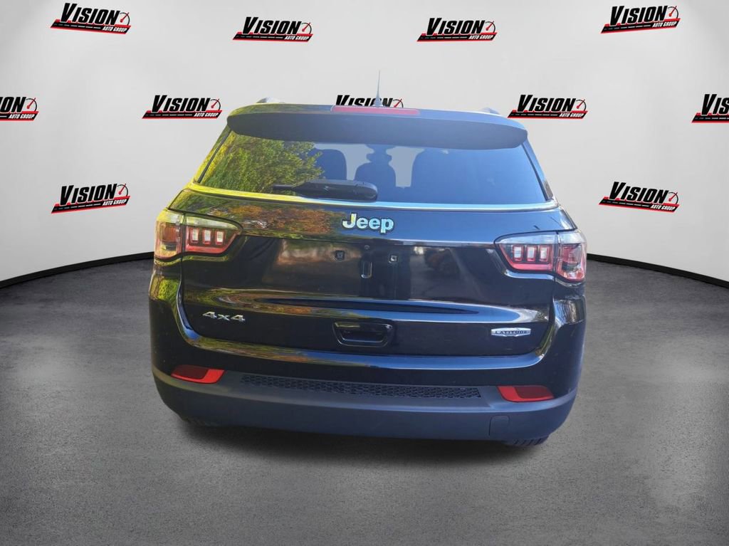 Used 2019 Jeep Compass Latitude image 6