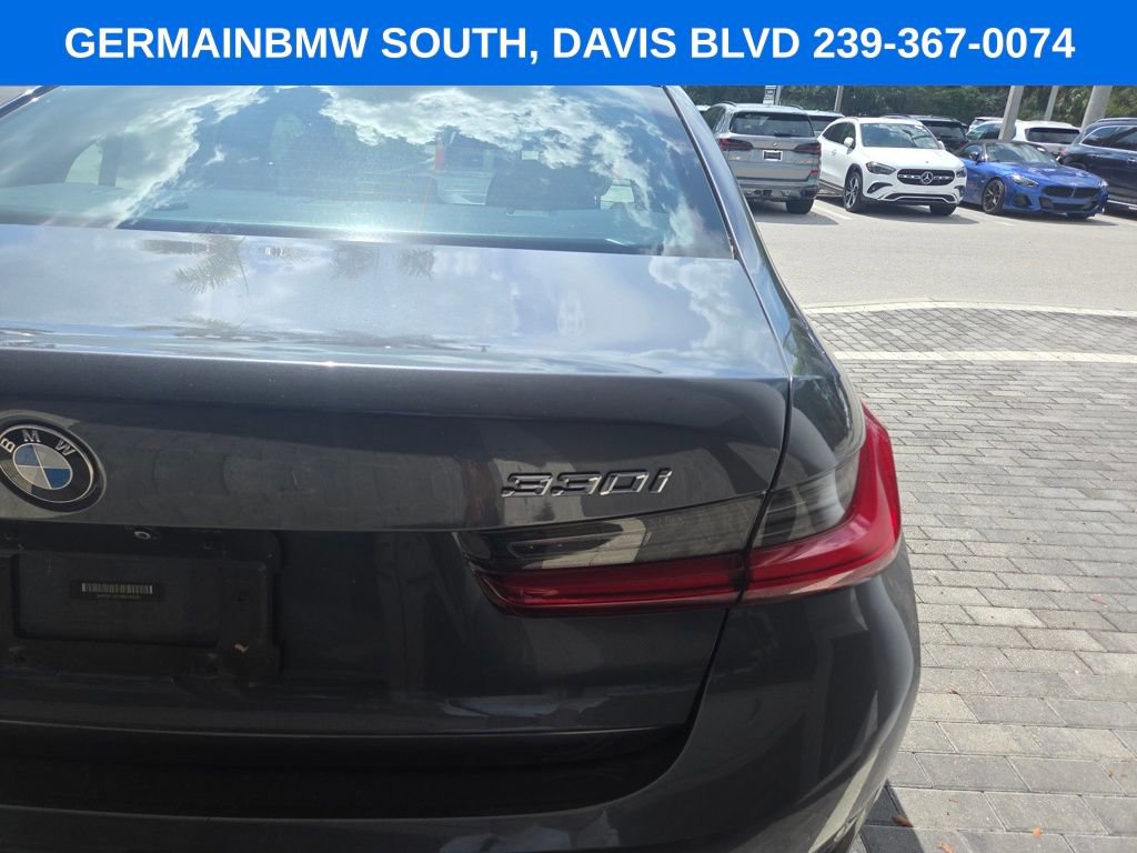 Used 2021 BMW 330i Sedan w/ Driving Assistance Package RWD image 13