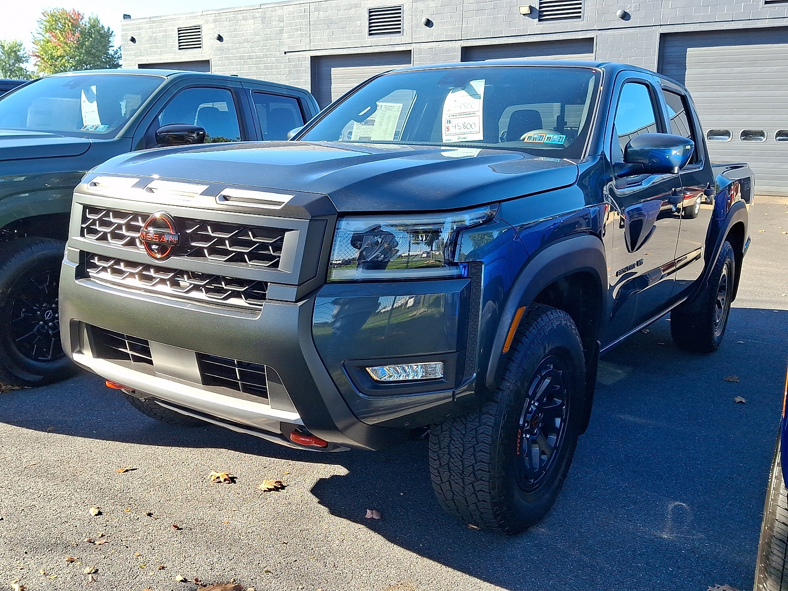 New 2027 Nissan Frontier PRO-4X w/ Pro Premium Package AWD/4WD image 3