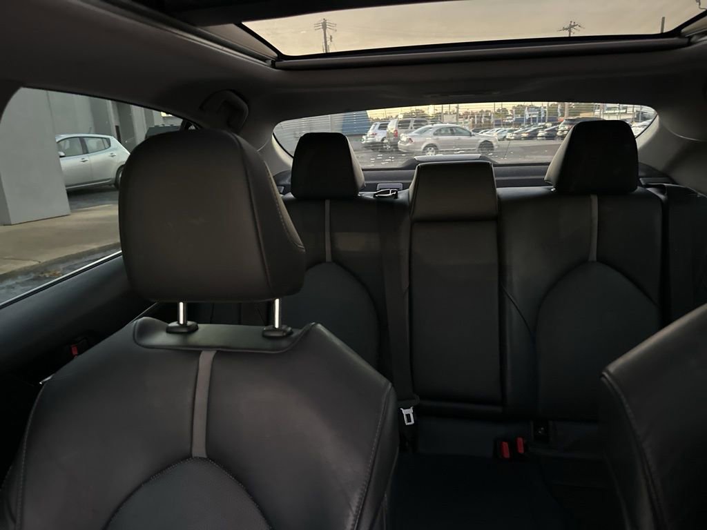 Used 2019 Toyota Camry XSE image 30