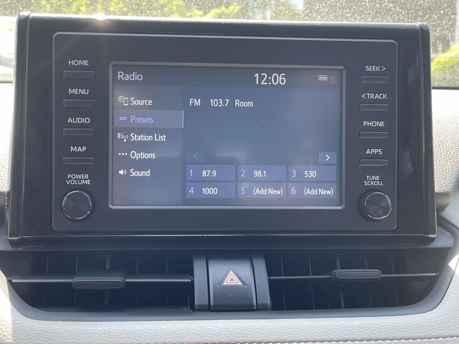 Used 2019 Toyota RAV4 XLE w/ Convenience Package FWD image 31