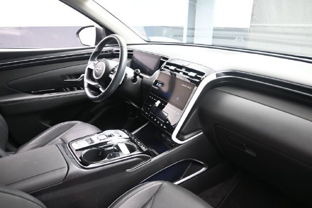 Used 2024 Hyundai Tucson Limited FWD image 31