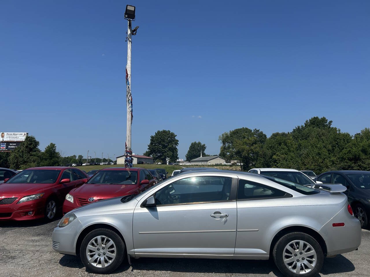 Used 2010 Chevrolet Cobalt LT FWD image 3