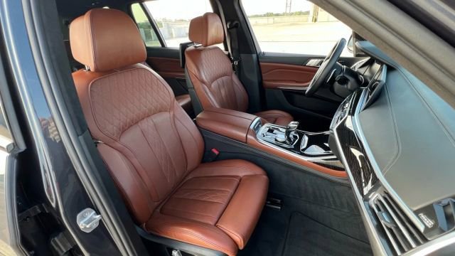 Used 2020 BMW X7 M50i image 72