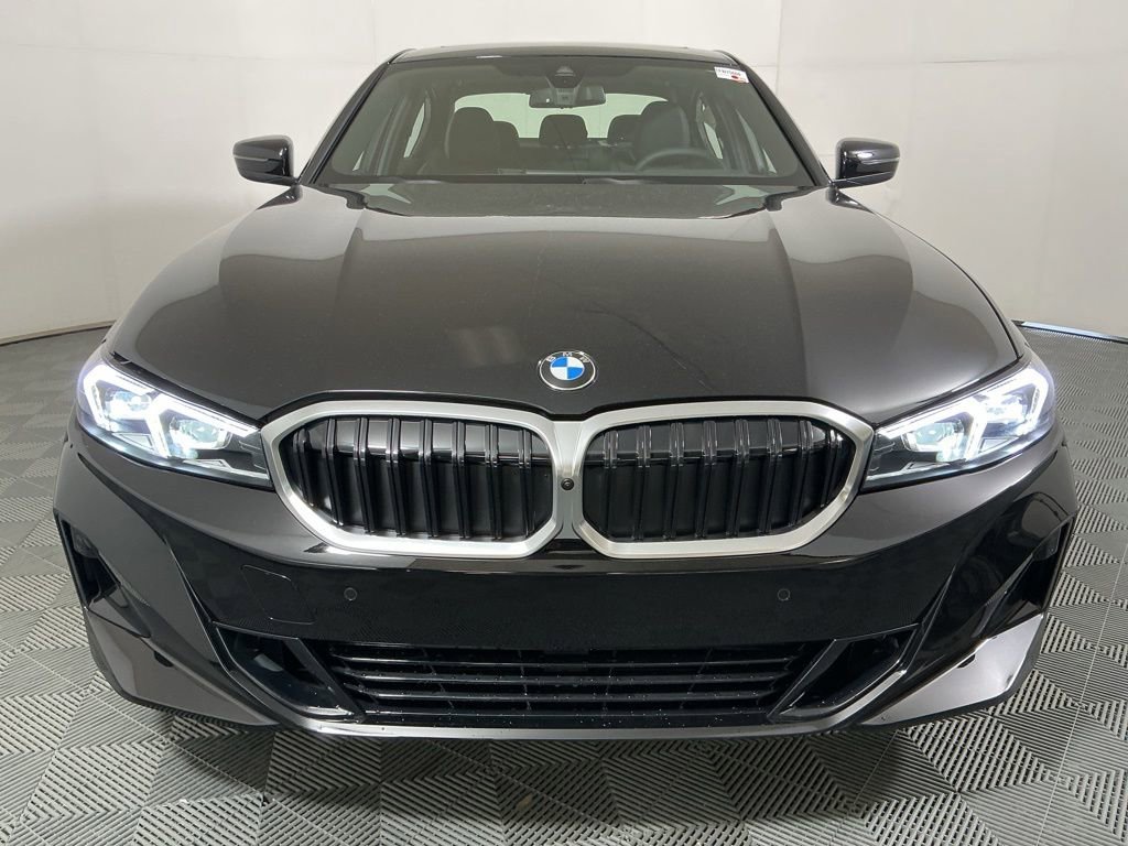 New 2026 BMW 330i xDrive Sedan AWD/4WD image 3