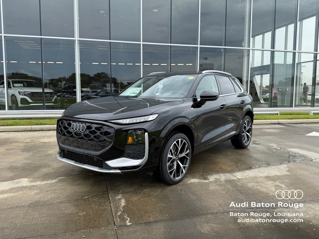 New 2026 Audi Q3 quattro 2.0T AWD/4WD image 1