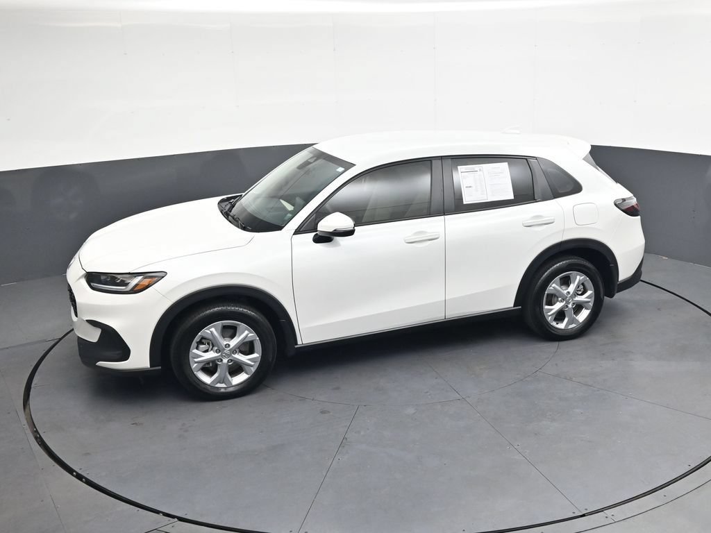 Used 2025 Honda HR-V LX image 32