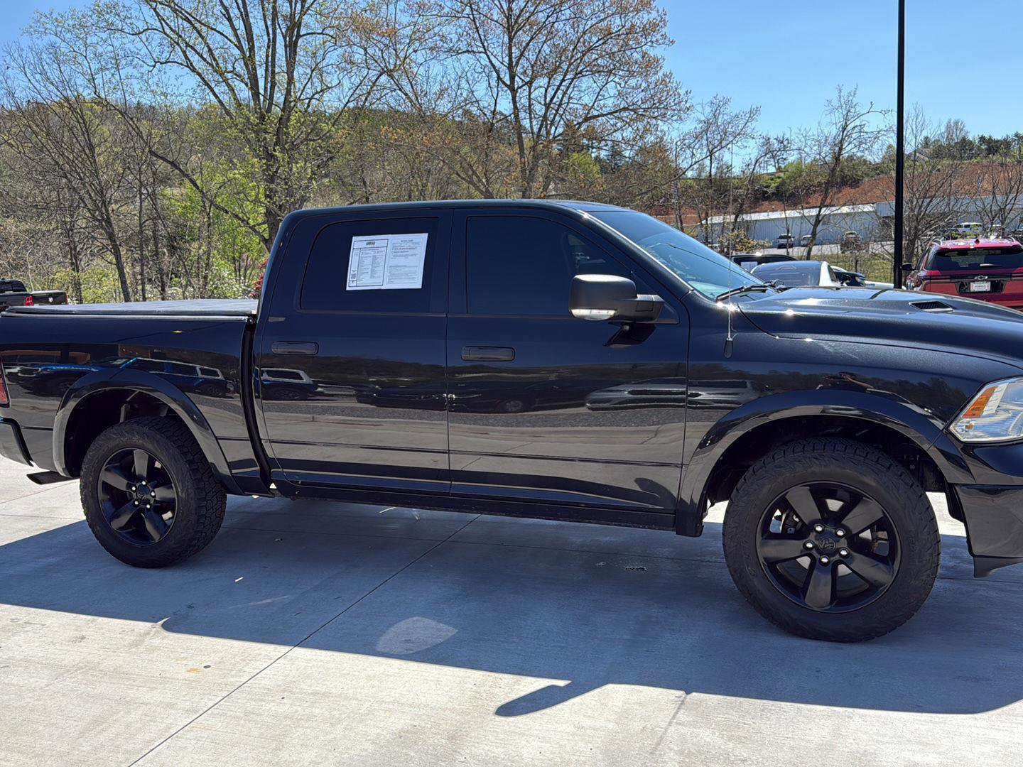 Used 2015 RAM 1500 Outdoorsman w/ Pittsburgh Penguins Edition AWD/4WD image 3