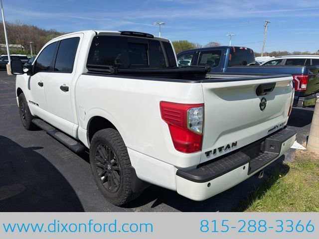 Used 2018 Nissan Titan Platinum Reserve AWD/4WD image 3