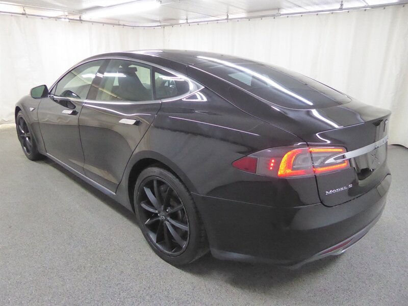 Used 2014 Tesla Model S 60 RWD image 5