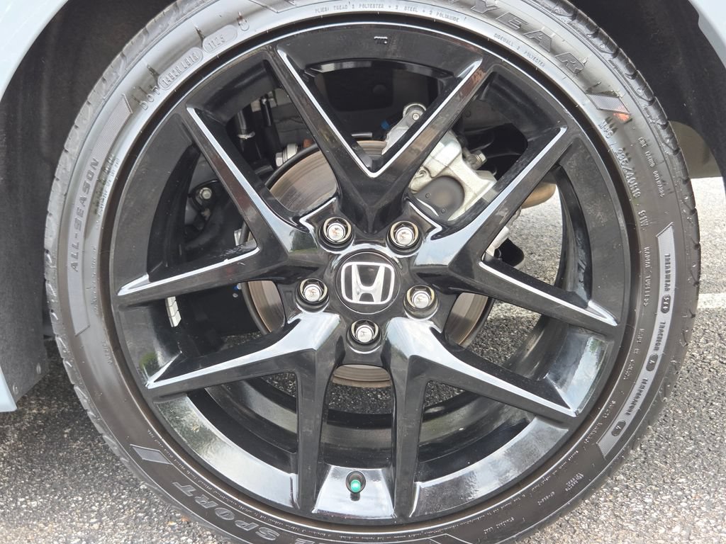 Certified 2025 Honda Civic Sport image 17