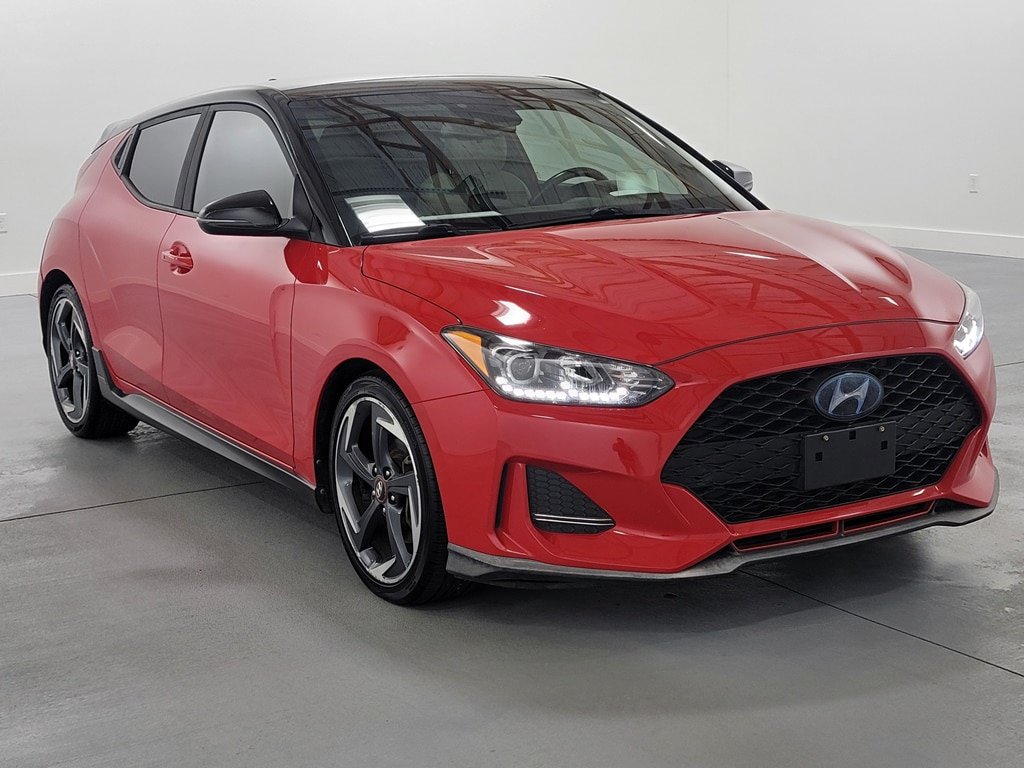 Used 2019 Hyundai Veloster Turbo Ultimate FWD image 2