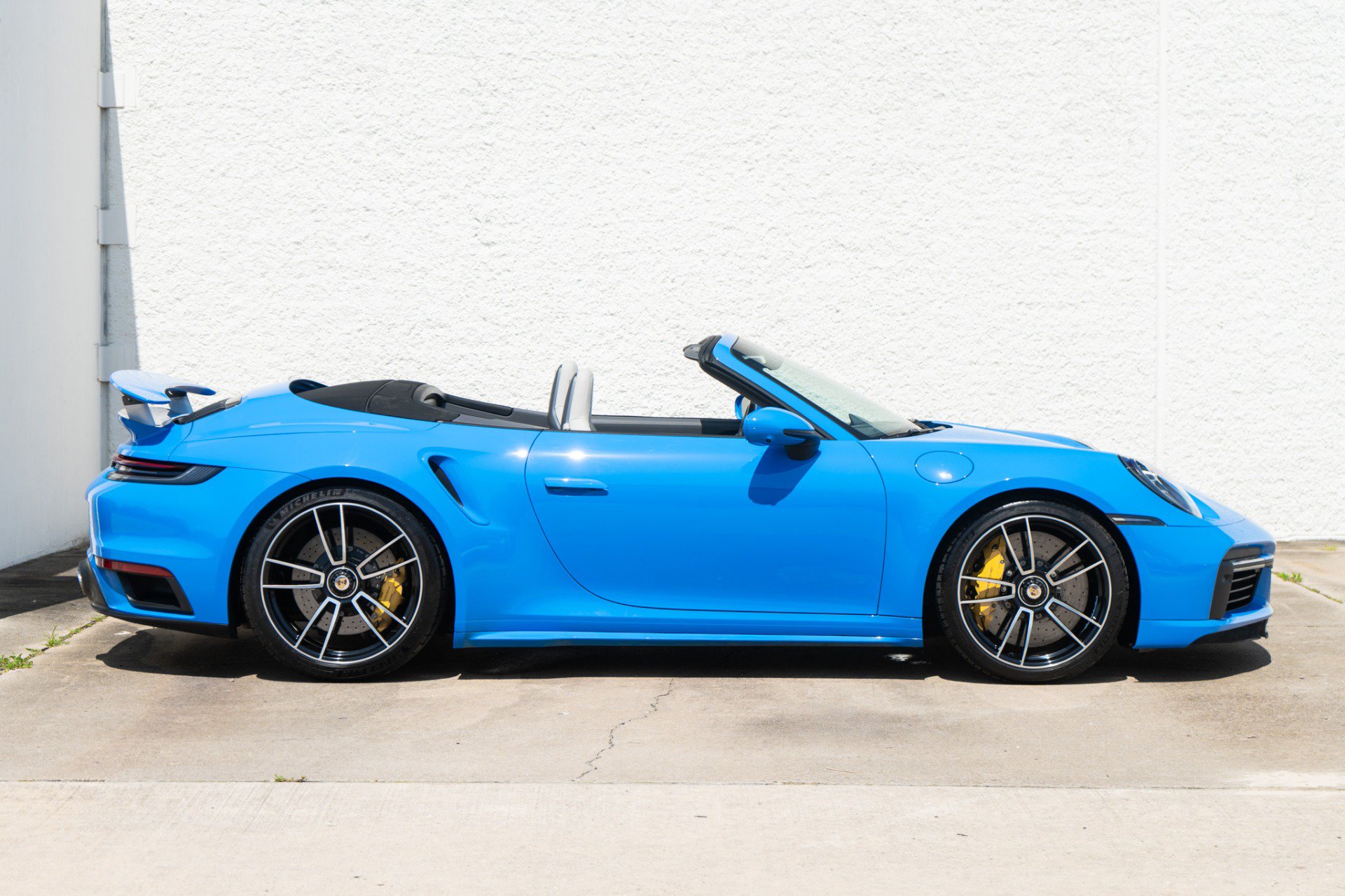 Used 2023 Porsche 911 Turbo S AWD/4WD image 3
