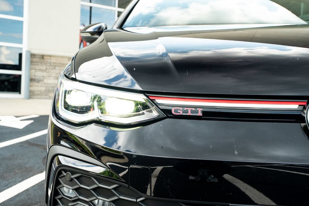 Used 2023 Volkswagen GTI Autobahn FWD image 6