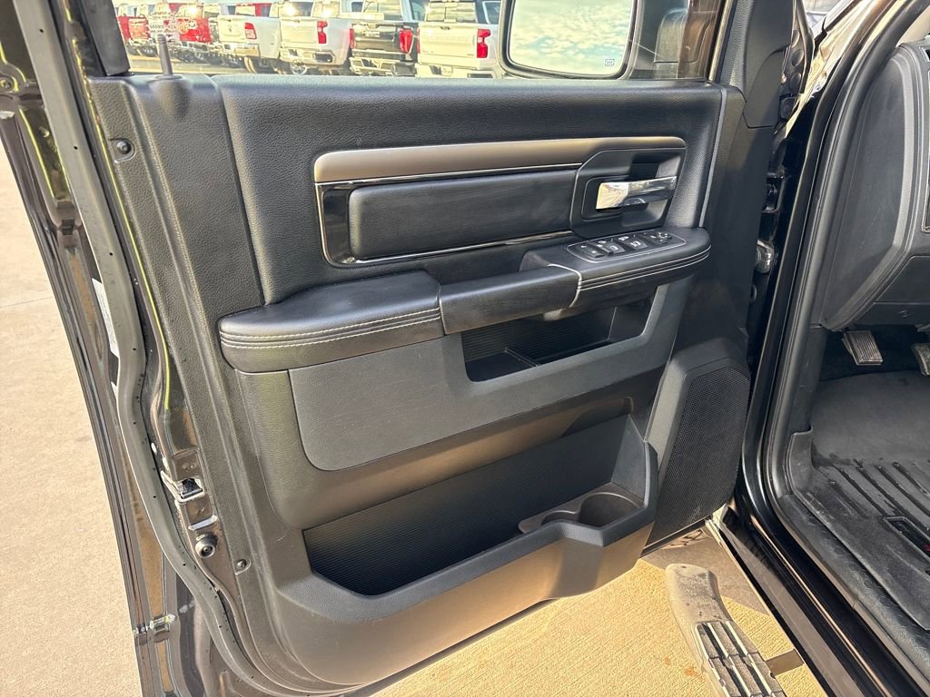 Used 2017 RAM 1500 Sport w/ Black Ram 1500 Sport Group image 18