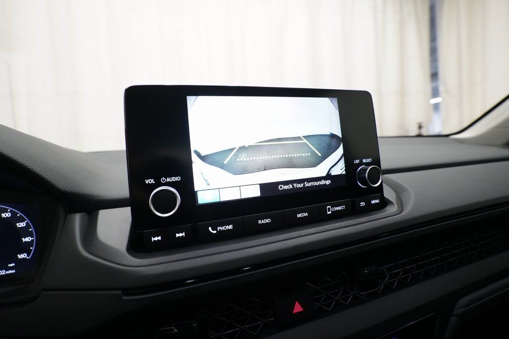 Used 2023 Honda Accord LX image 19