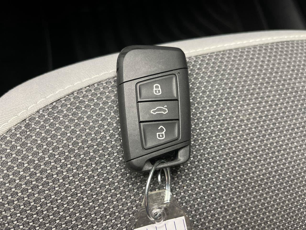 Used 2023 Volkswagen Taos S AWD/4WD image 21