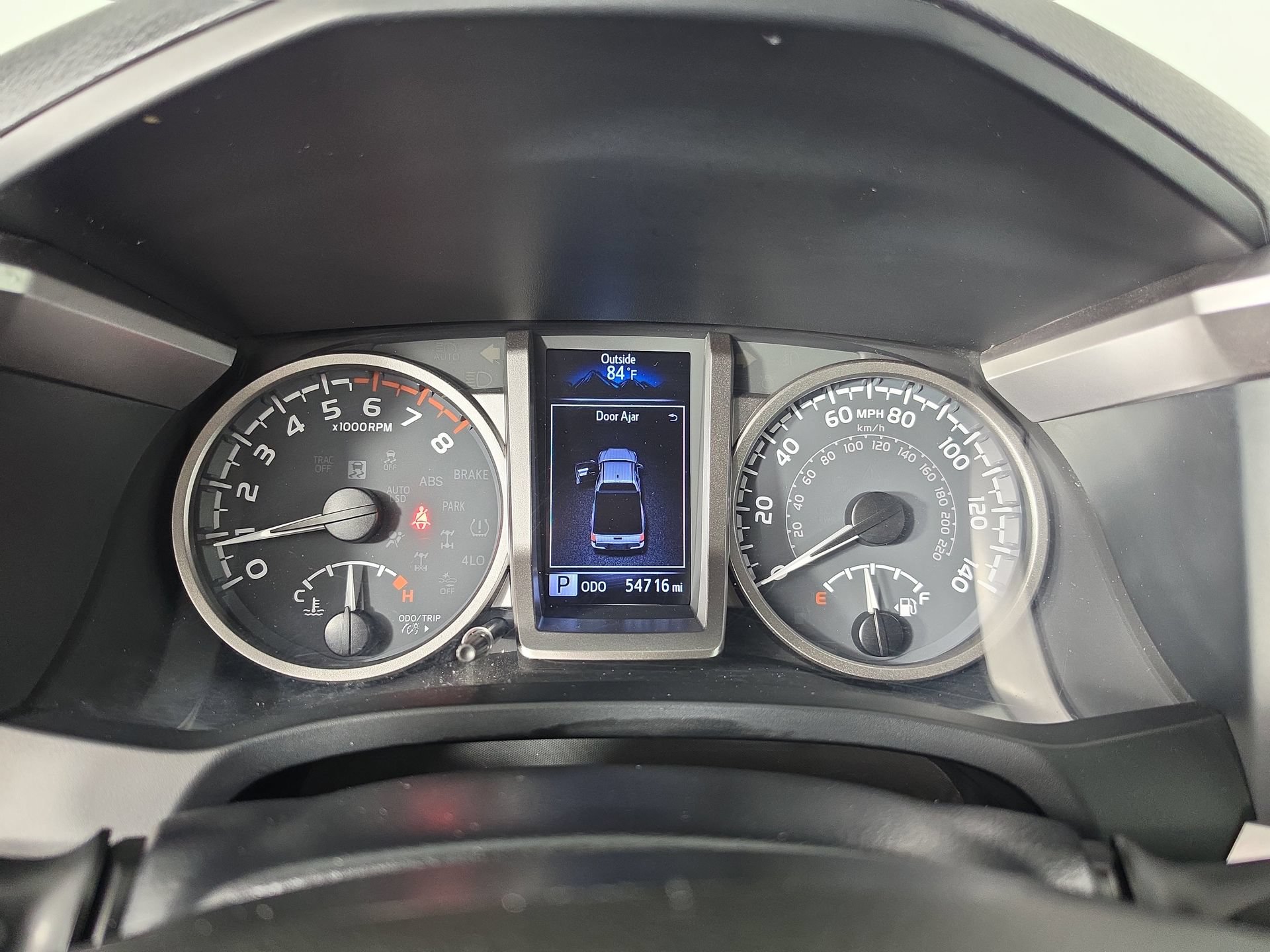 Used 2022 Toyota Tacoma SR5 w/ SR5 Appearance Package (SM) RWD image 16