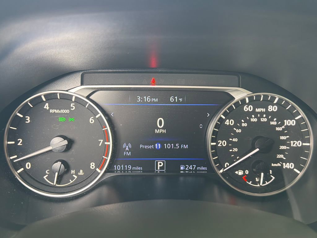 Used 2023 Nissan Altima 2.5 SV FWD image 22
