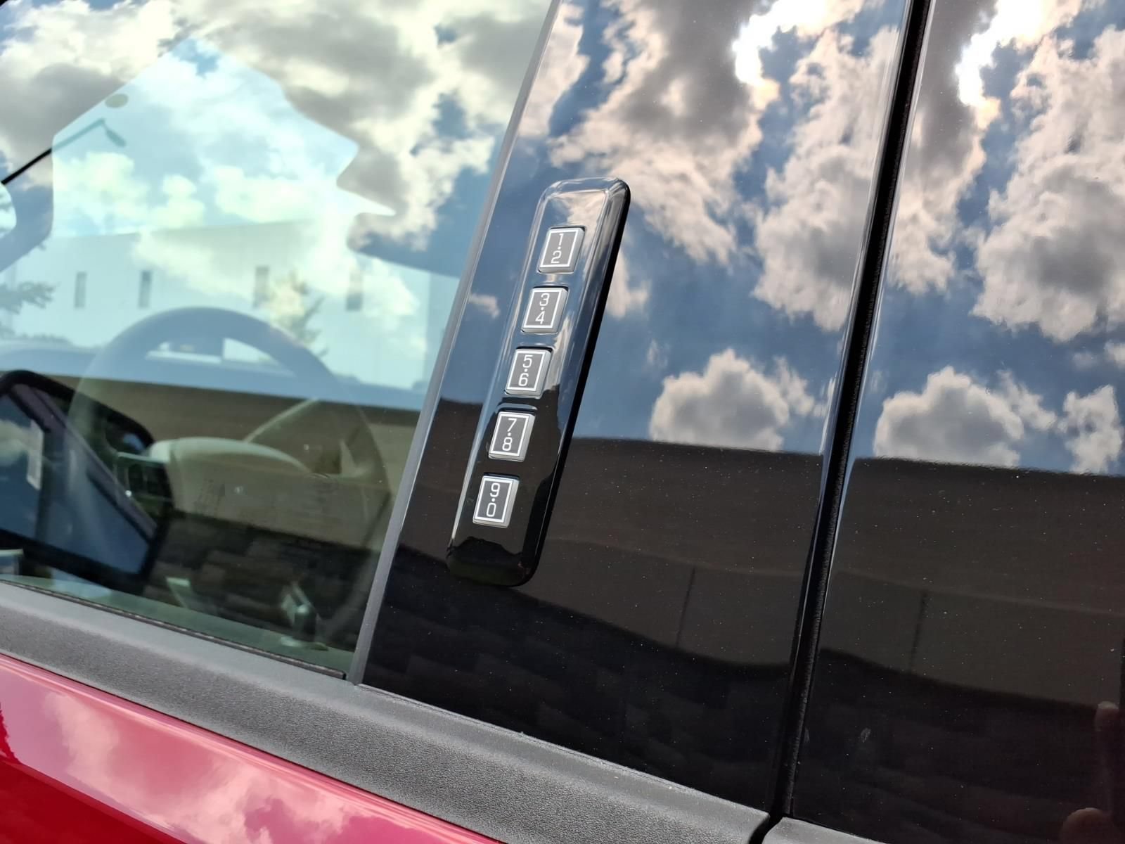 New 2026 Ford F350 Lariat AWD/4WD image 11