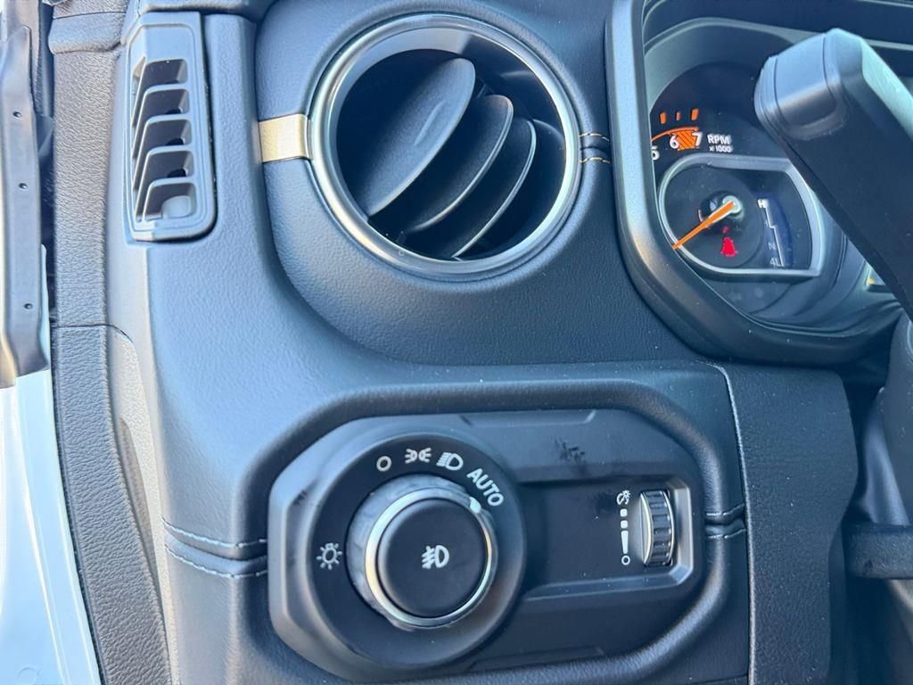 New 2026 Jeep Wrangler Sahara w/ Safety Group image 25