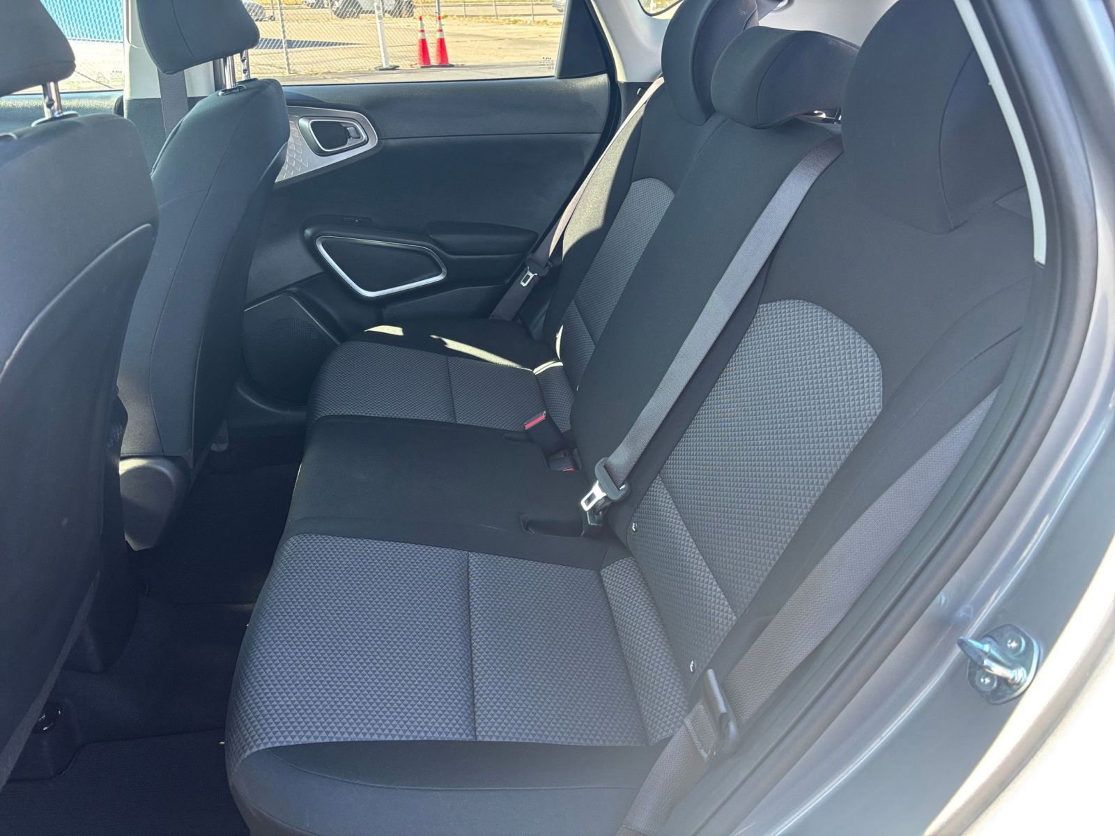 Used 2025 Kia Soul LX w/ LX Technology Package image 24
