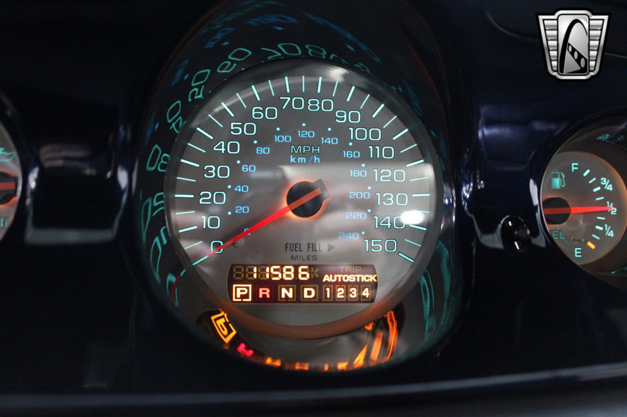 Used 2001 Chrysler Prowler image 23