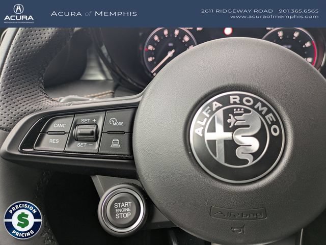 Used 2025 Alfa Romeo Tonale w/ Premium Package AWD/4WD image 14