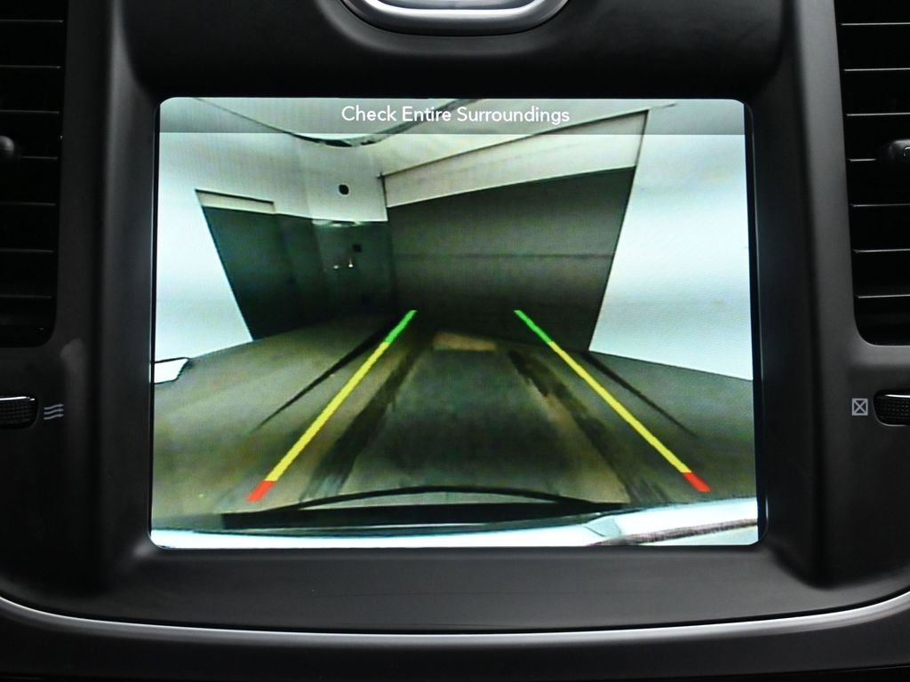 Used 2019 Chrysler 300 Touring w/ Sport Appearance Package image 28