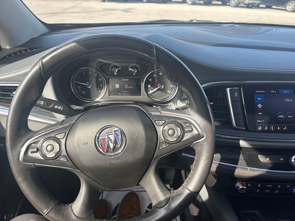 Used 2020 Buick Enclave Essence w/ Sound and Sites Package image 18