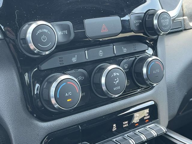 Used 2022 RAM 1500 Big Horn AWD/4WD image 31