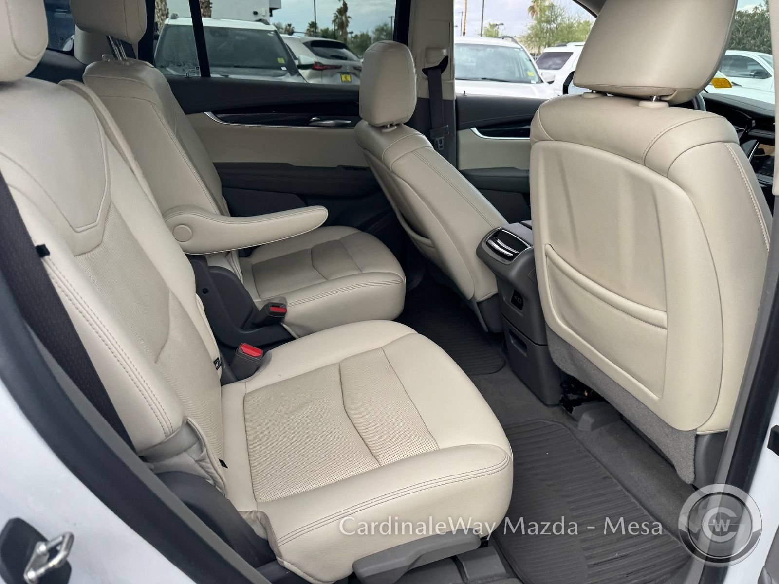 Used 2021 Cadillac XT6 Premium Luxury FWD image 30