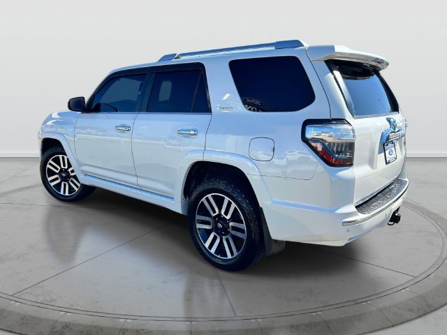 Used 2018 Toyota 4Runner Limited AWD/4WD image 8