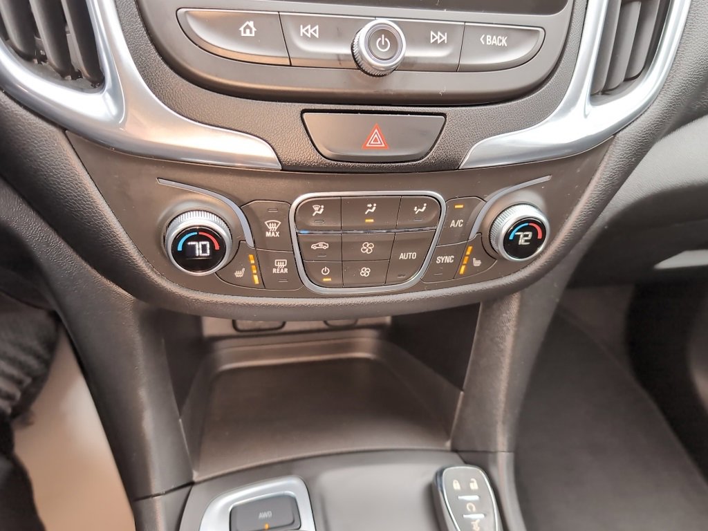 Used 2018 Chevrolet Equinox LT w/ Sun & Infotainment Package image 20