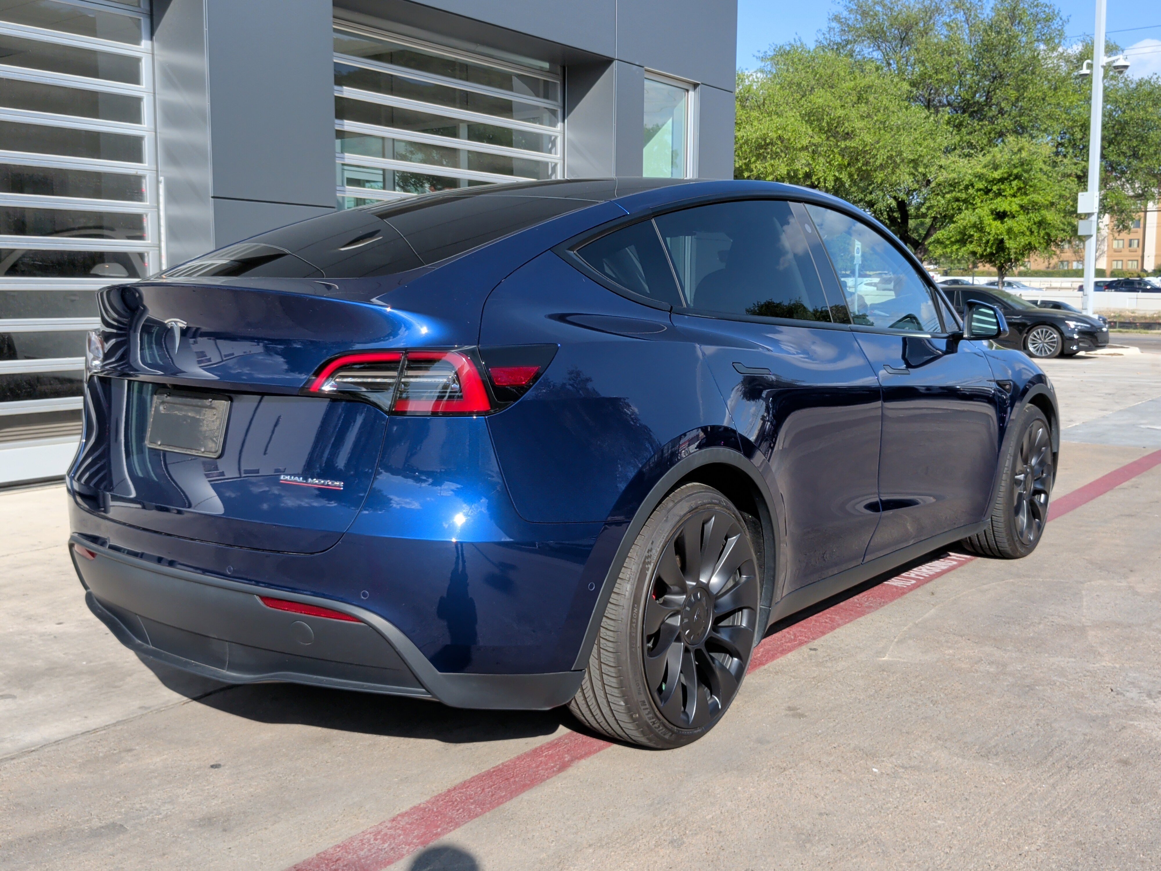 Used 2022 Tesla Model Y Performance image 7