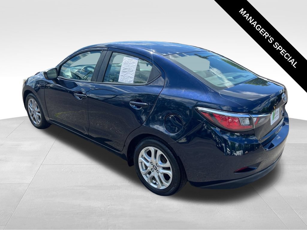 Used 2017 Toyota Yaris iA FWD image 5