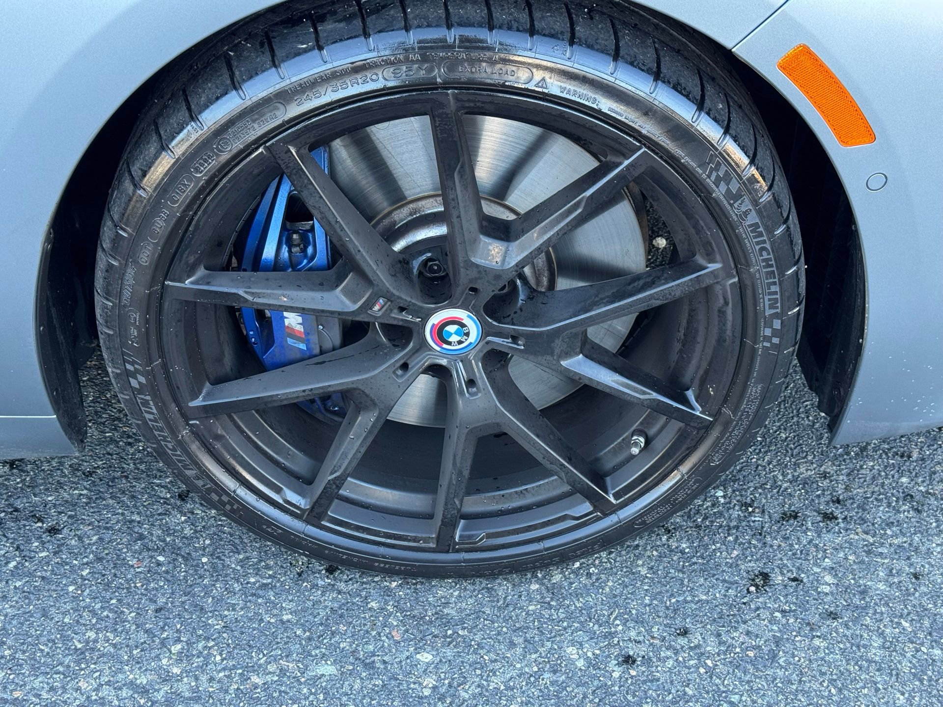 Used 2023 BMW M850i xDrive Coupe image 9