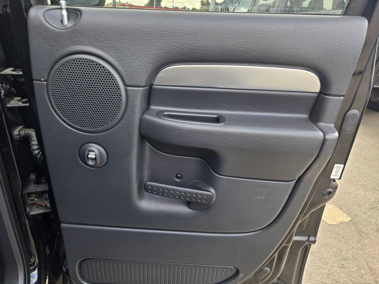 Used 2005 Dodge Ram 1500 Truck 2WD Quad Cab image 16