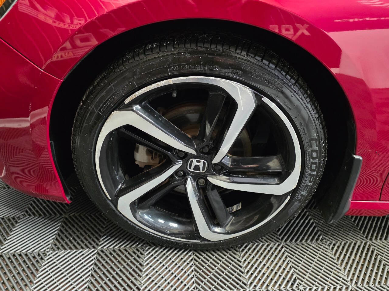 Used 2019 Honda Accord Sport image 31