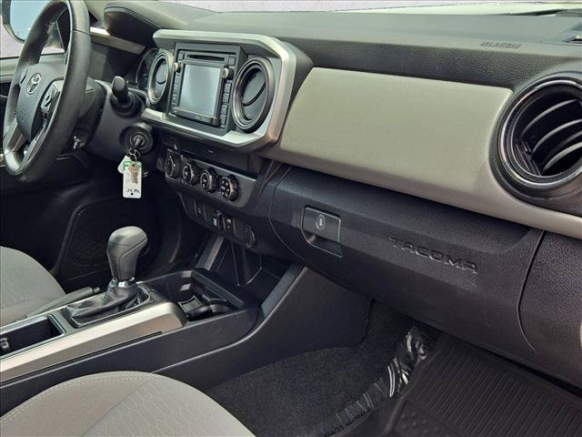 Used 2019 Toyota Tacoma SR5 AWD/4WD image 20
