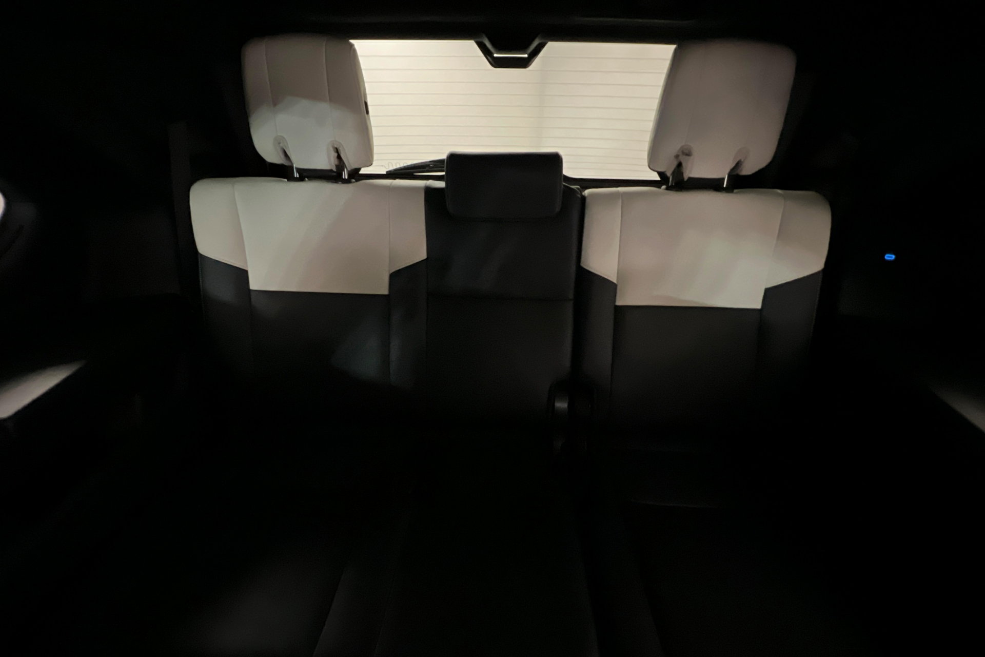Used 2023 Toyota Sequoia Capstone AWD/4WD image 23