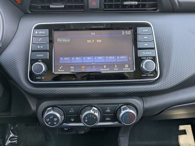 New 2025 Nissan Kicks Play S FWD image 16