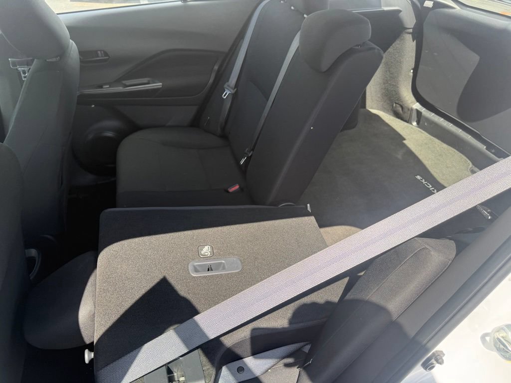 Used 2023 Nissan Kicks S FWD image 37